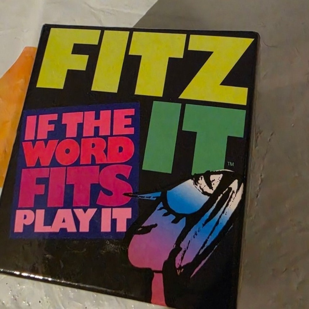 Gamewright FitzIt Word Party Card Game 265 Cards Ages 12 Plus Complete